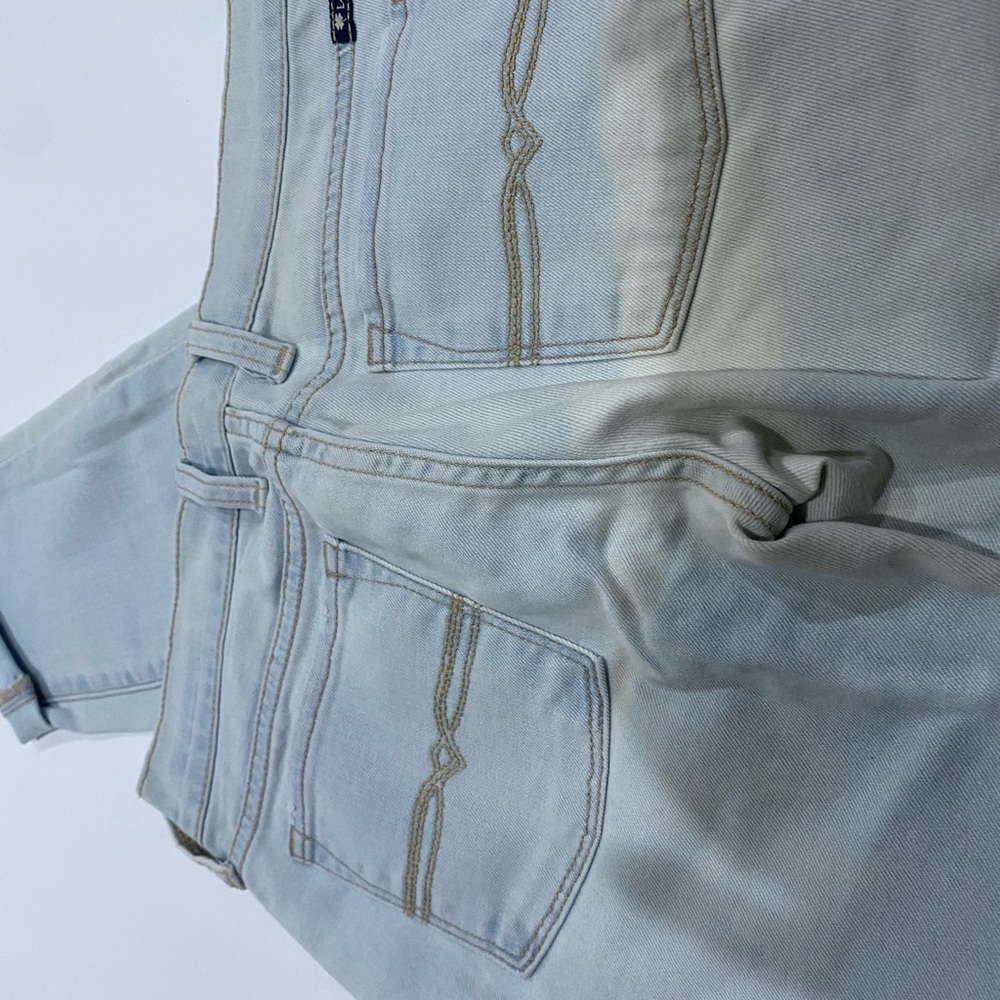 Lucky Brand Light Wash Straight Leg Jeans- Charlie skimmer- SZ 00/24 - Picture 5 of 5